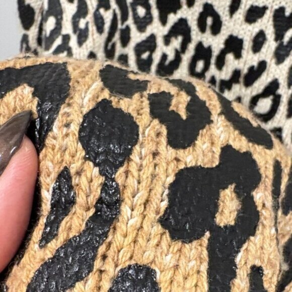 🌟New with tags🌟 Elizabeth James the label Cardigan - Picture 2 of 11